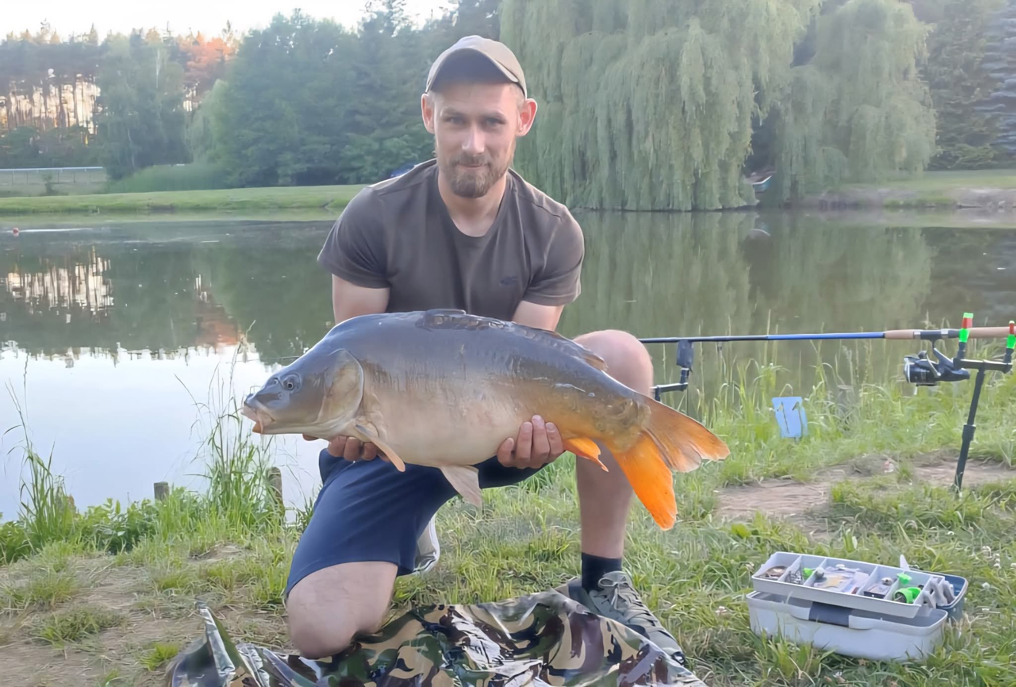 Sezon 2025 WhatsApp 60